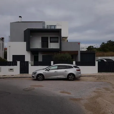 شقة Open - Lisbon/almada *