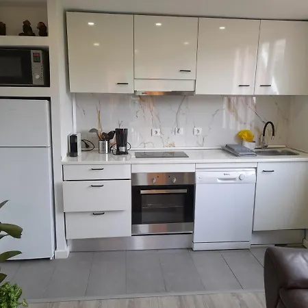 Open - Lisbon/almada דירה