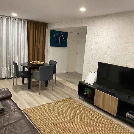 דירה Open - Lisbon/almada אלמאדה