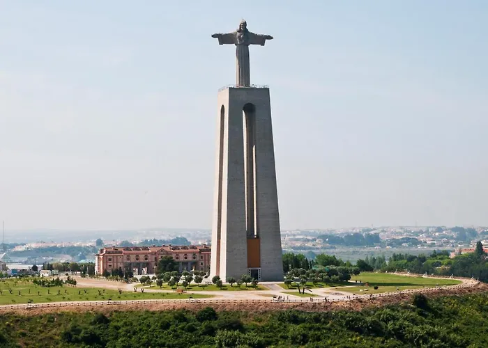 דירה Open - Lisbon/almada *